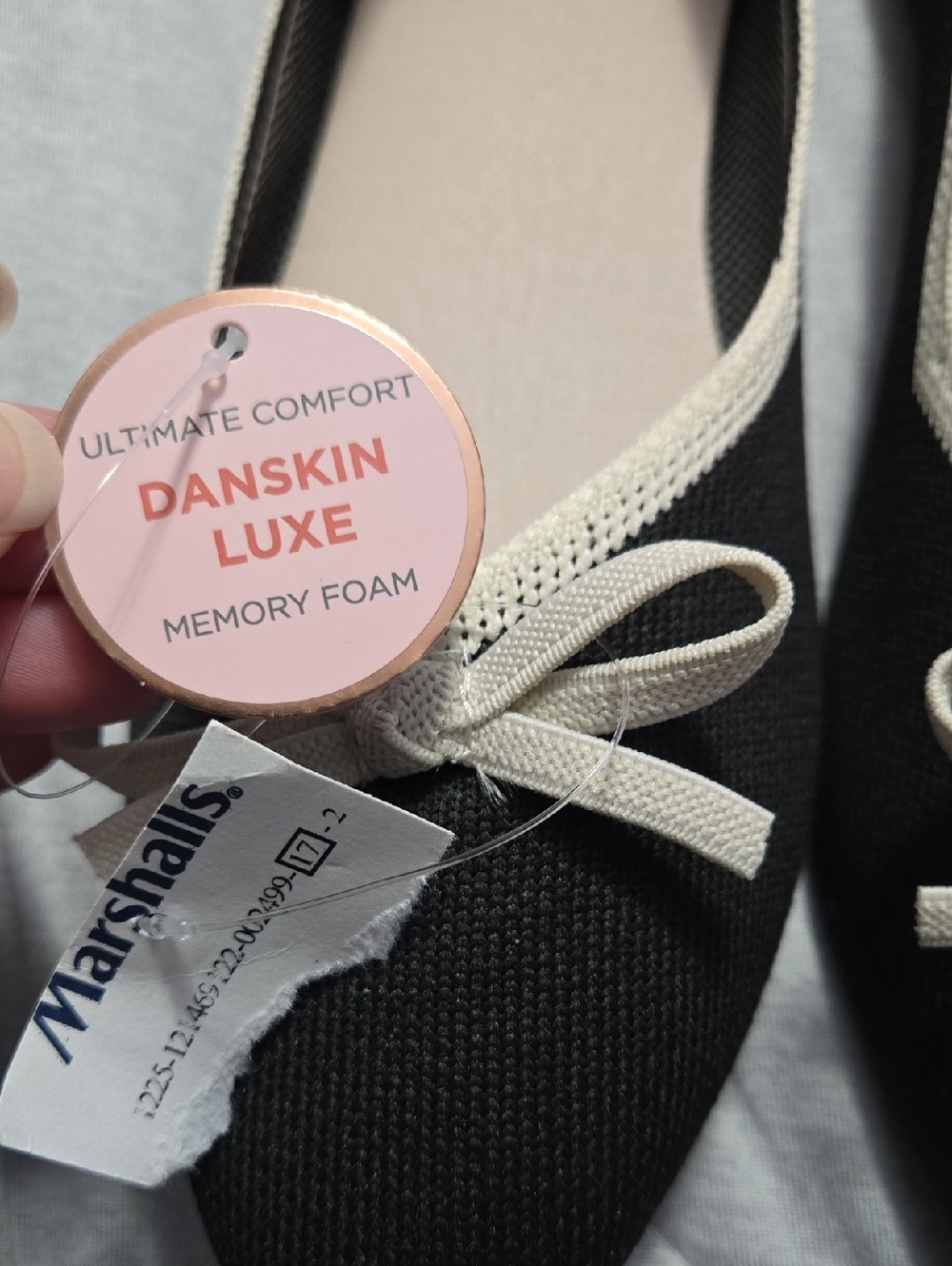 Danskin Slip On Ballet Flat Shoes - Size 8 - NWT - Black - Picture 4 of 6